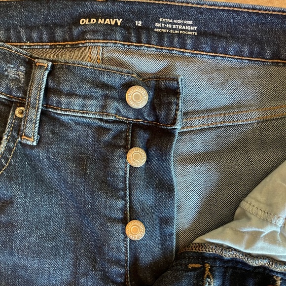 Old Navy sz 12 Extra high-rise Sky Hi Straight secret-slim pockets - Picture 2 of 4
